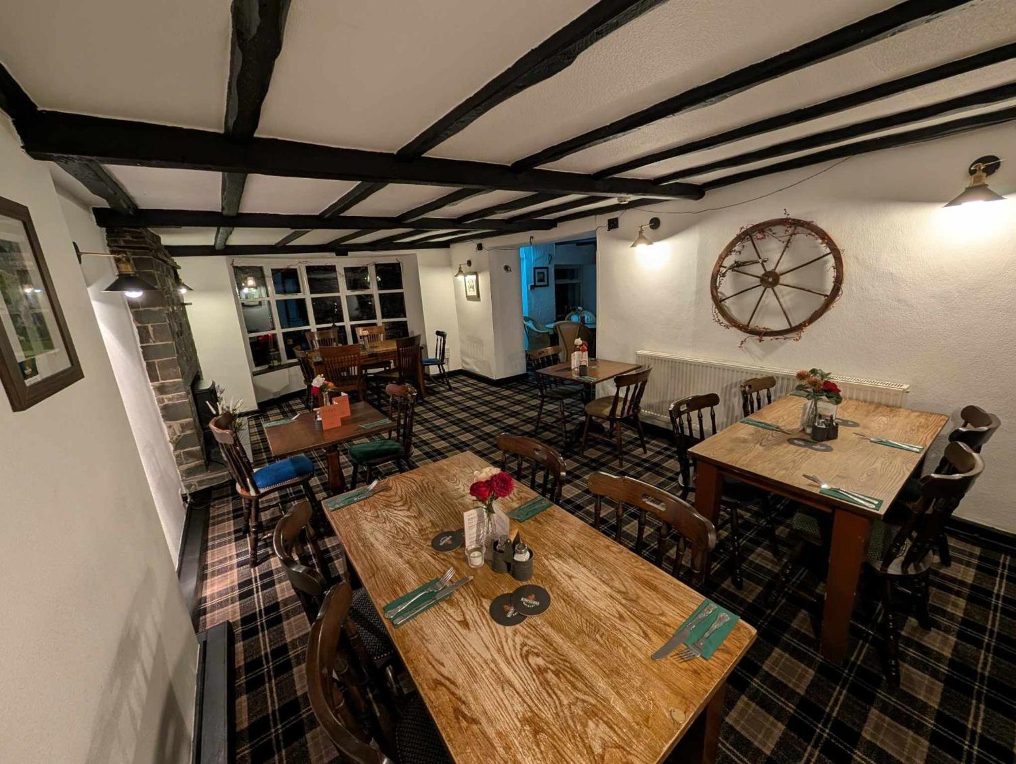 Gilpin Bridge Inn Levens Extérieur photo